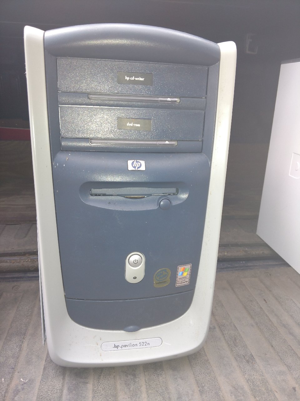 HP Computer1.jpg